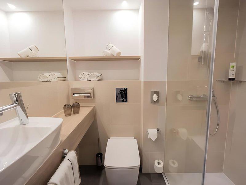 AEDFCCCC5F617B3F079FF8FE5C5D0374