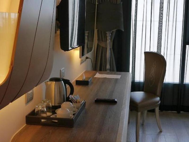 2481E5D737275A0609AC441E0C477C55