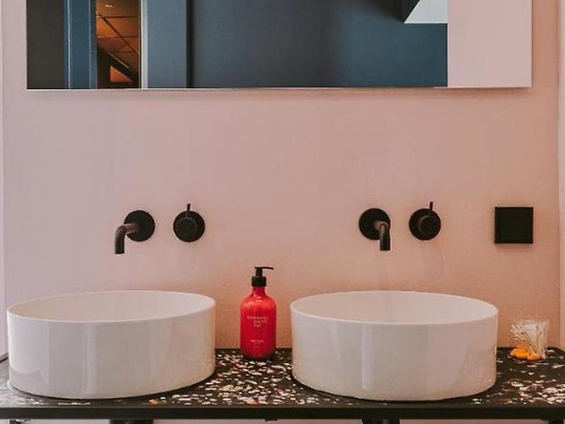 1A41EB3FF3AC9BF044B6EF3E04568C09