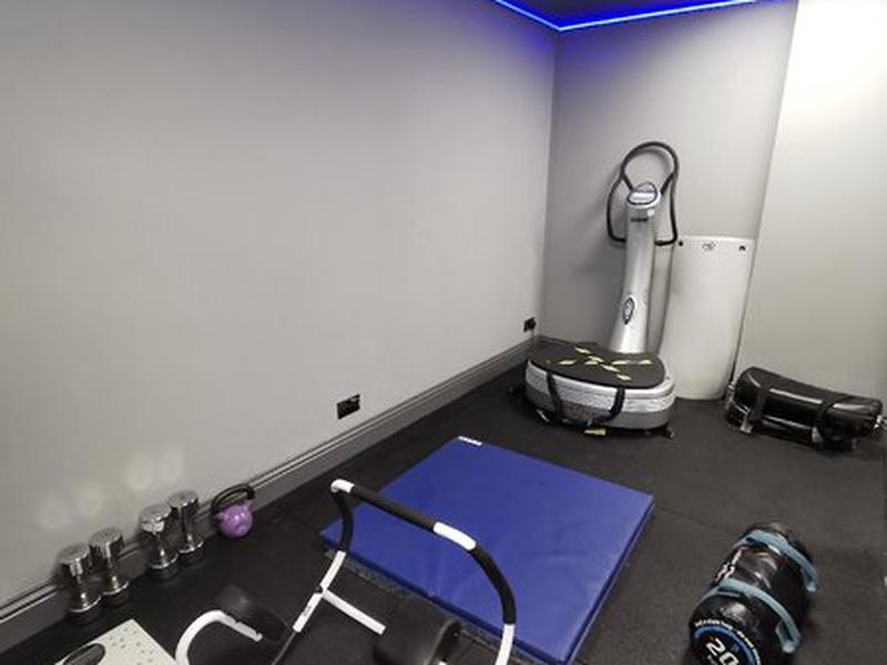 EFC21DE0B352B3D3830B0B0523C1E58E