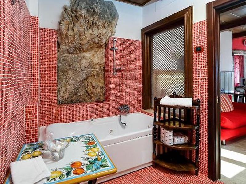 9DD8274FC32FB2011DBCCBCA0DE84BC1