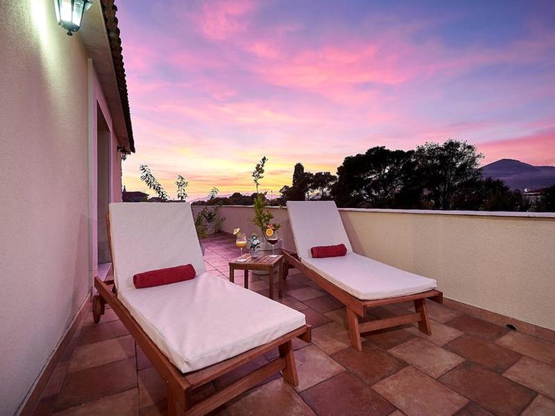 4BEFD92397D539AD266352F9864553F4