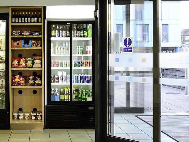 4EB74C0A39B68837272E2CA8218BB8D8