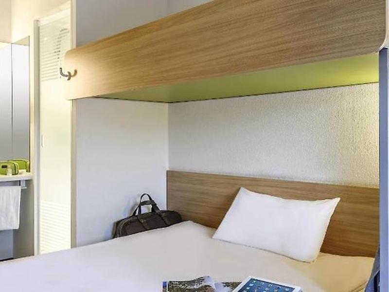 1B9A2C07350EBF361A64719CA62E3700