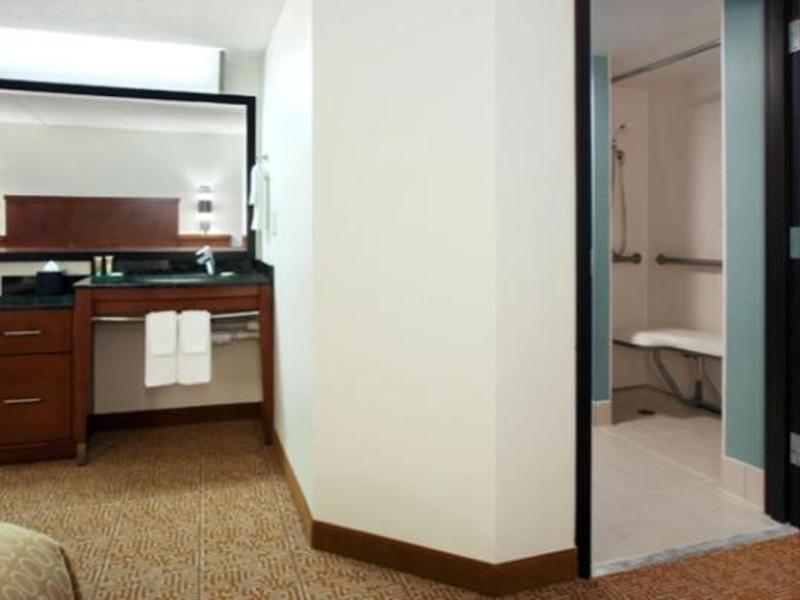 668EC53DF69C7EBC68A754B68773E13D