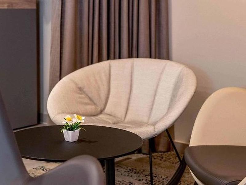 44A79F114561CB5150E22A28A30F022E