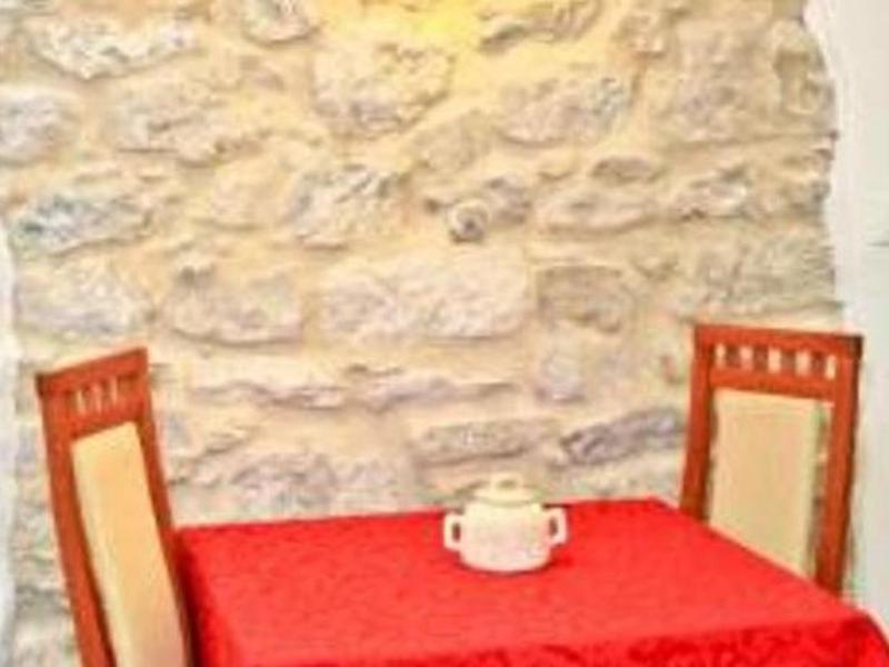 8A887E79F5E9526E116CA035B1622C47