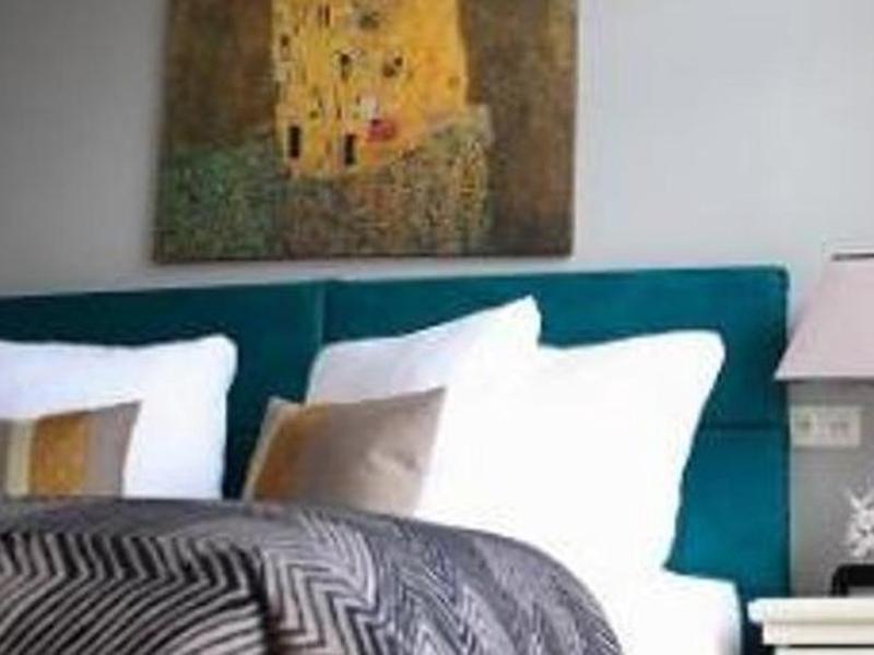 44B34D8EC239F8AEA812B9E415233B8F