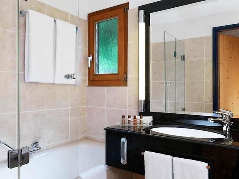 600E7F9B41588E15880802D186B684B4