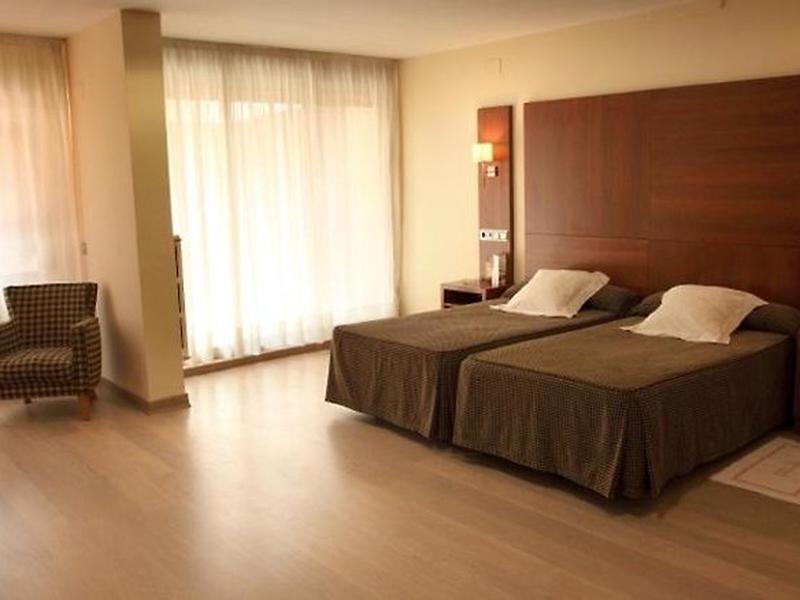 CEC75D5763BD5A8E1A8F5C56C151481F