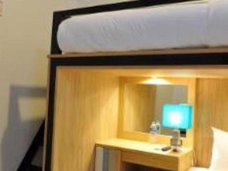 02E411AB57B3561BCE21E2CF609DBDB4