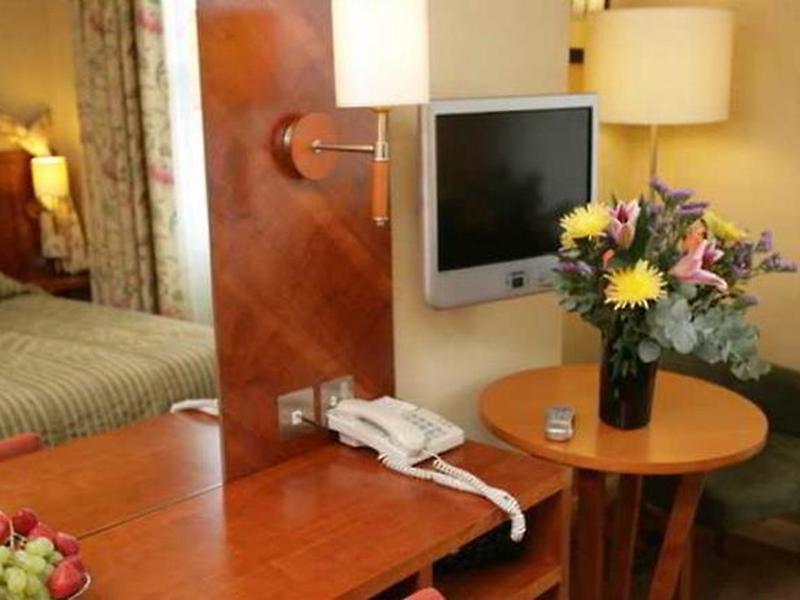 CDA7856D08EEDA8D7DFD44EA25C423B8