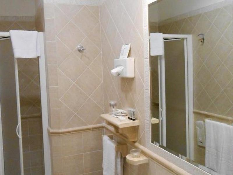 88E739E991B53F64F5AA882E83D1EE6C