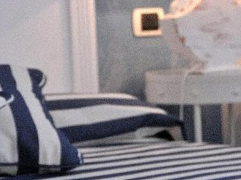 811E3155D1EA4E0C24C9DEDAE4F57490