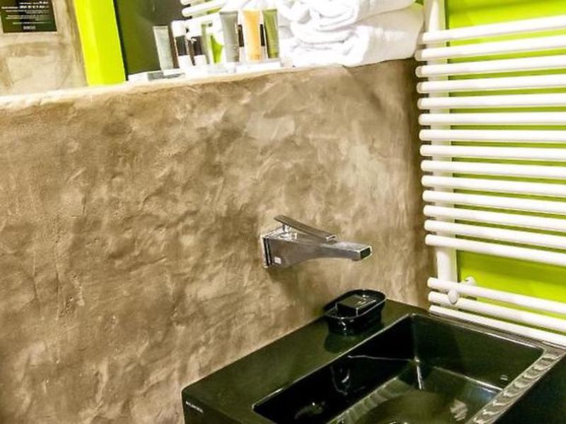 5B524DC0106573FA1B589D8A54070201