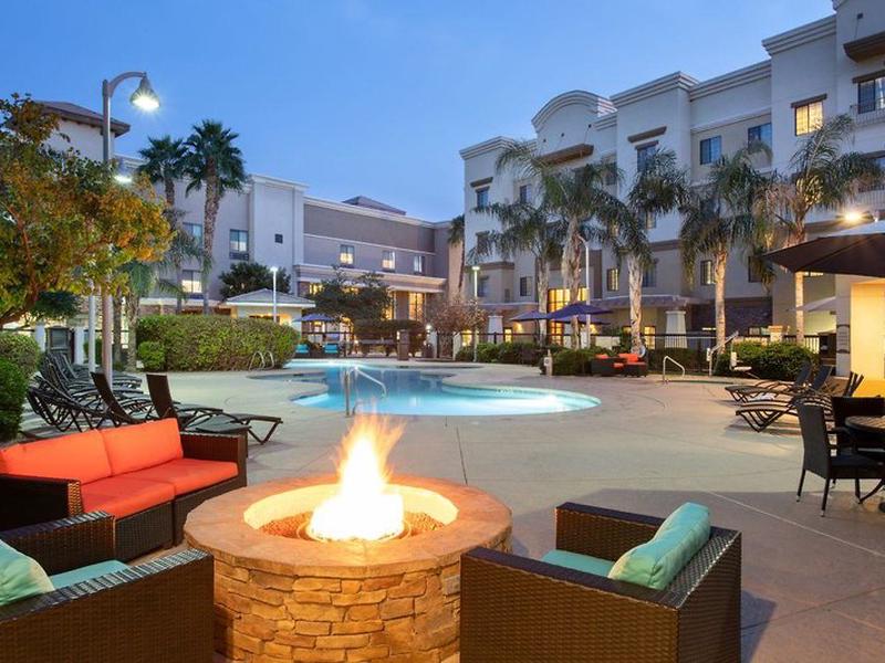 B565F1F2515D6DA08EA7D555FBAA6954