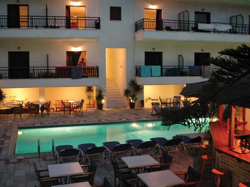 F964E2E980BFF9189B6B6CBA02B7AEC8