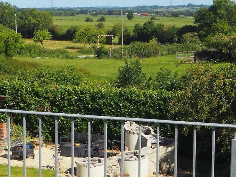 58D36E4214F3A98E0D576788B922AD28