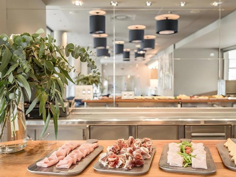 456A94948637D50B5976B1E87B1EDAEB