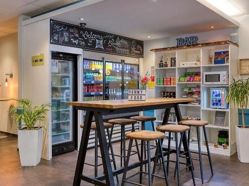 AEE3FA59CA184EA5D8CF1492EF21017E