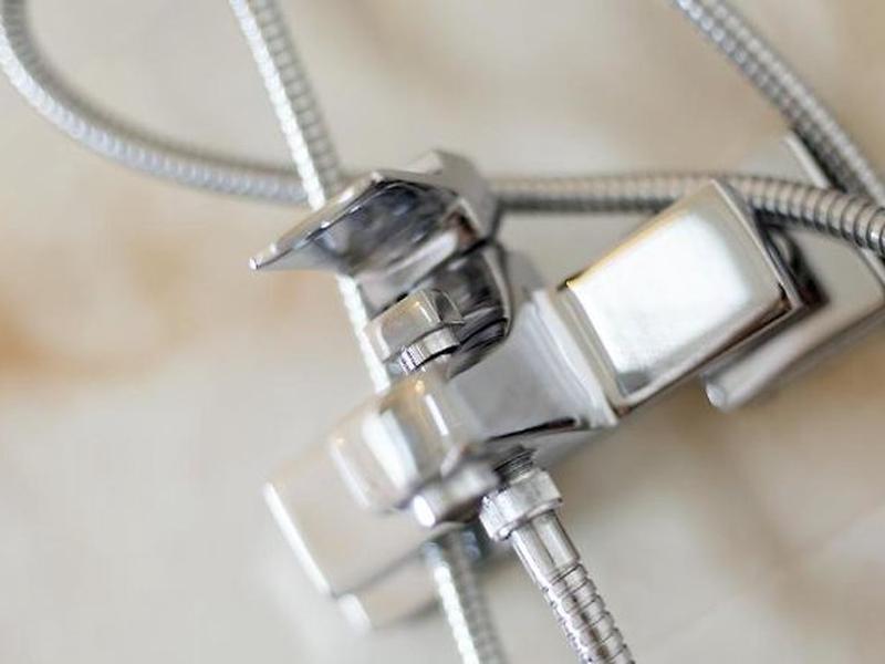 DBFF610E79FF7B4CC6D80F44085460E2