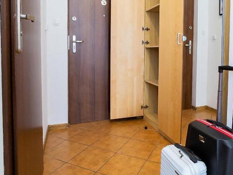 90B100AC79B20B6B8487CFD41D3A7B1E