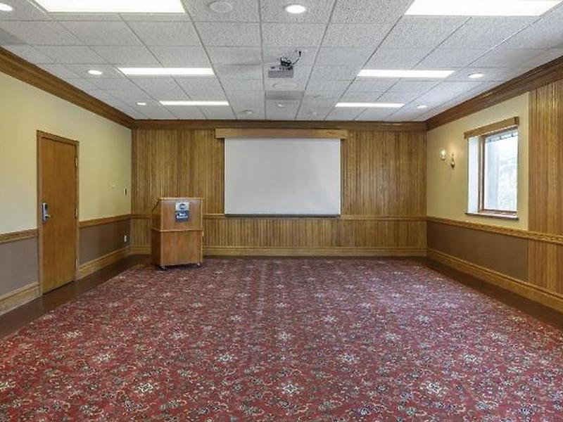 8C06A66D3952D24CF1F6230BA180A0DD