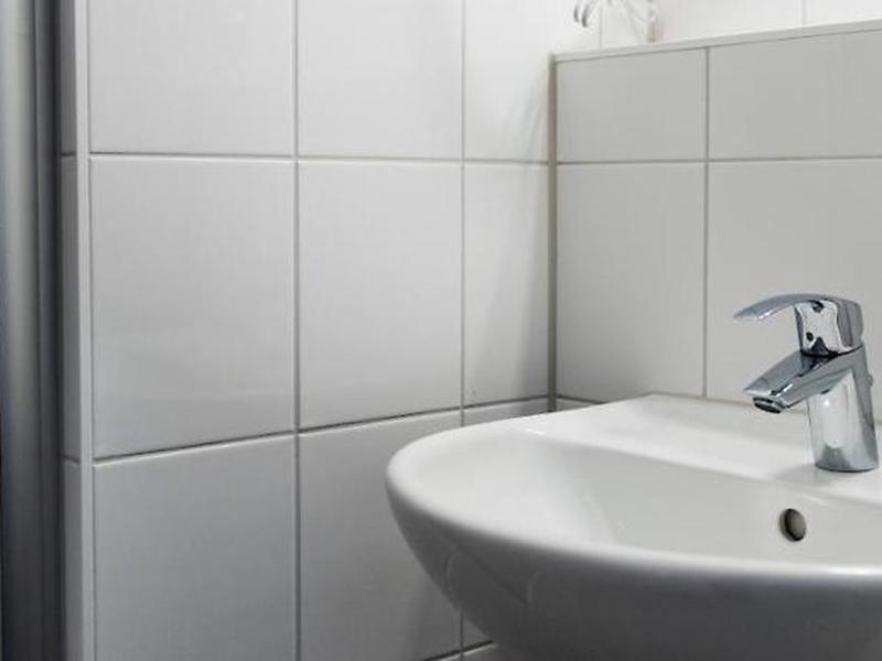 E77EFC5B7D2EBBE46302B4C7A325725E