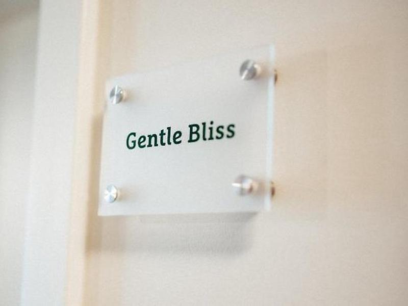 92A7F33FF3E60BF375F51BC990E22FB1