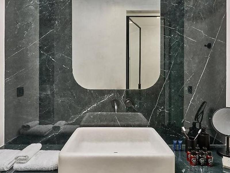 38631957DAF64B996C6A06A638609A9F