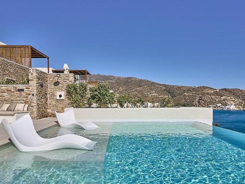 FB179A77041688D1D30B1614F6BECA90