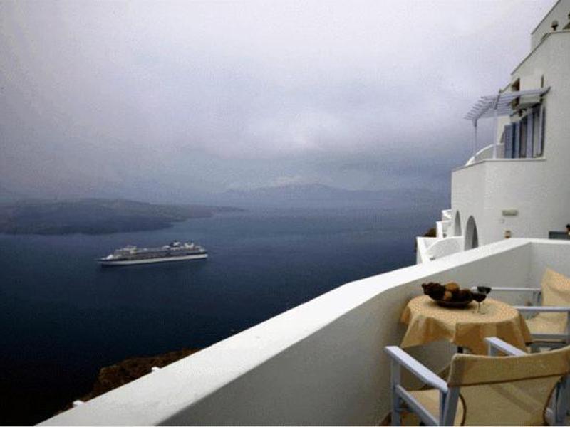 F9FDEBB907A43E7FA665BF05D037A575