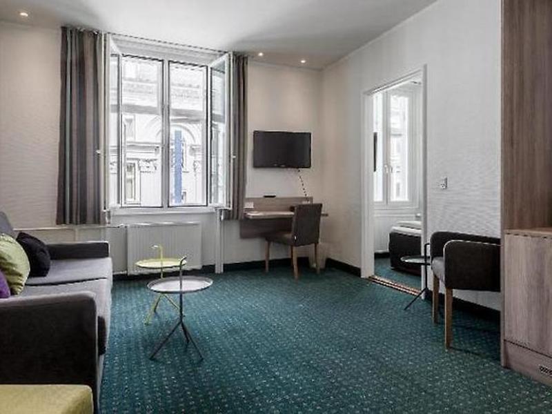 7C52FB64704EA94613D6307CB6DFC035