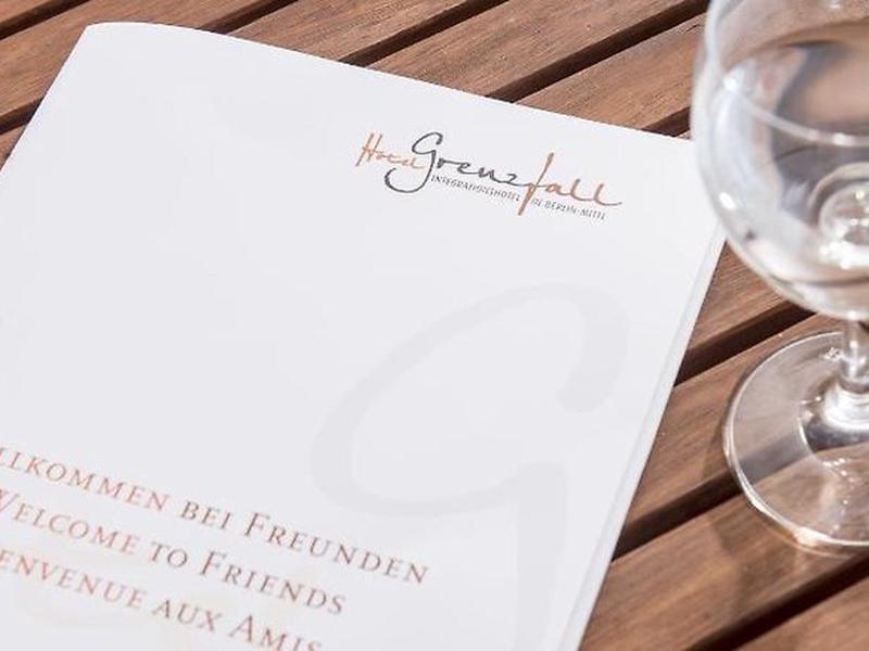 0D665188E2B10B8D7B55F5FDEF54E885