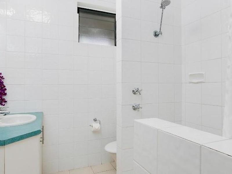 2CA3A796CAF3B70944D6B7F4F011C332