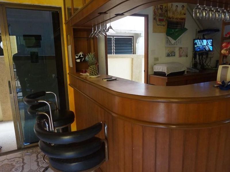 EC2AEA2C48D6BA0781A1E412F241AC20