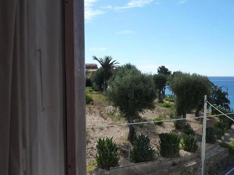 733789E0BC308730DC57F76D56C76516