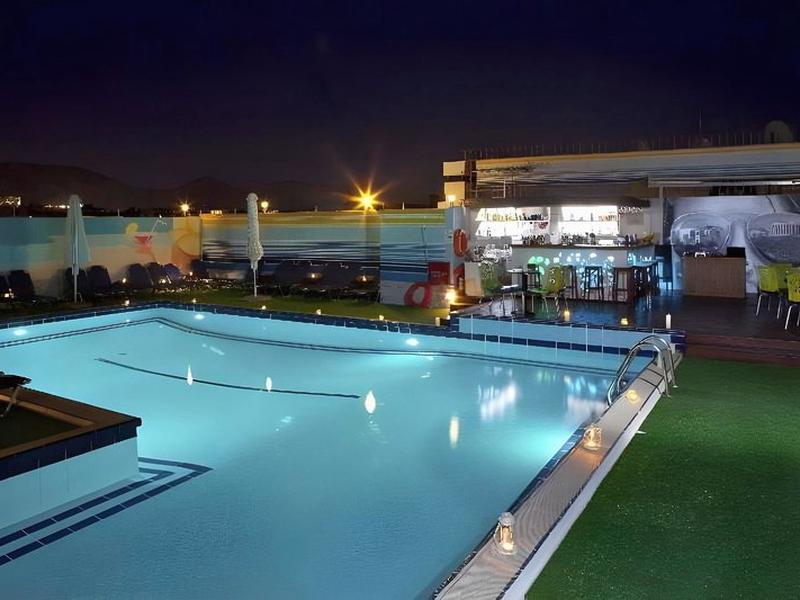 6B7B93ACAF3E7379DA3C4E07927439BF