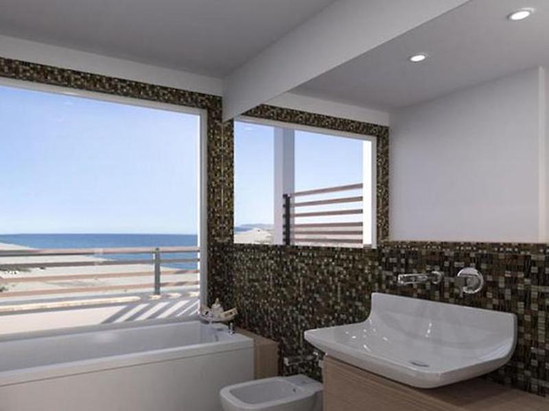 E8266D2196FE2CB9D58E425A07E7E11B