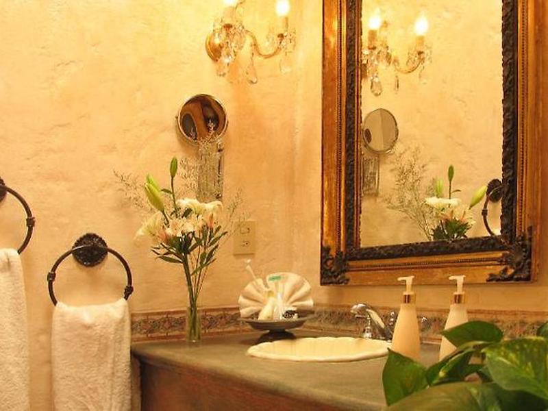 6C8B9496428DAA30B1C1DED3F9327343