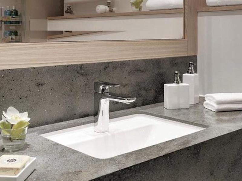 F566A4E9697FDCB9B30938DBCA2D804A