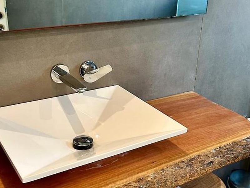 BD7B390AF949FAD3C2C724AE3FFAA0F7