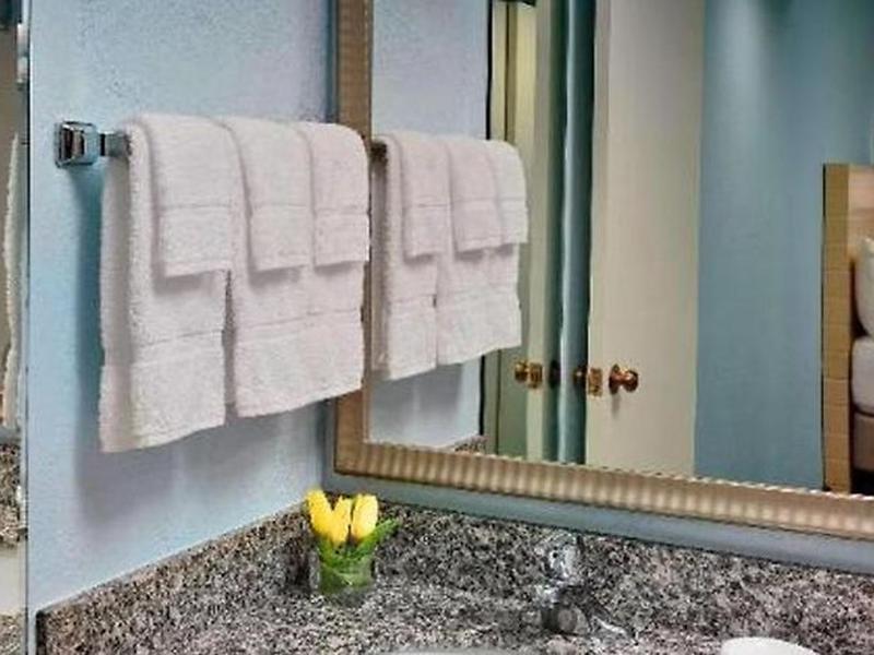 B7FB66848AC845B97CE779B7A8D2D61F