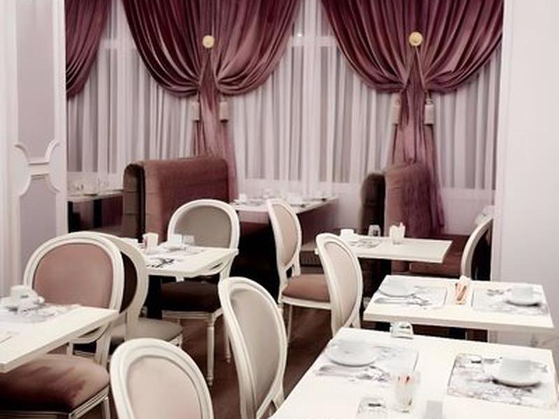 613187DAAFA8AF928D9FB92ED066950E