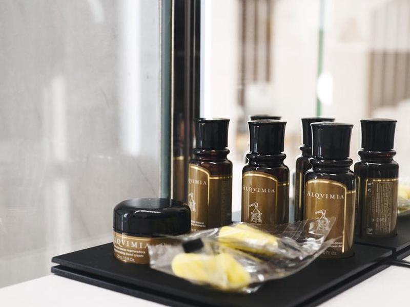 A25D5F807B976040788E6A1512FF5592