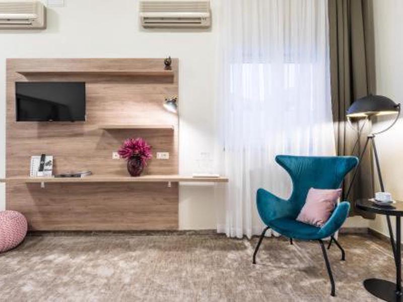 3304B730932DB759A8831752D4E2779F