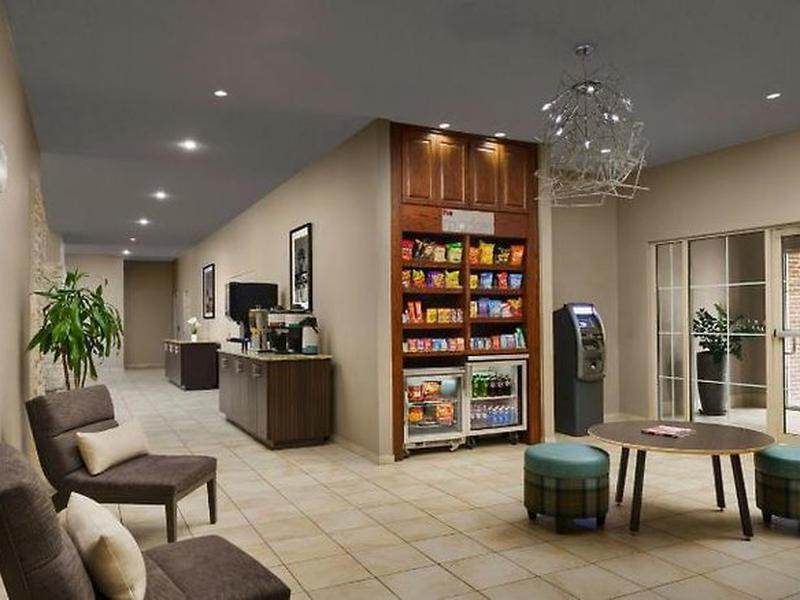 B961524E765EE2A7AD1AF9C303A81F03