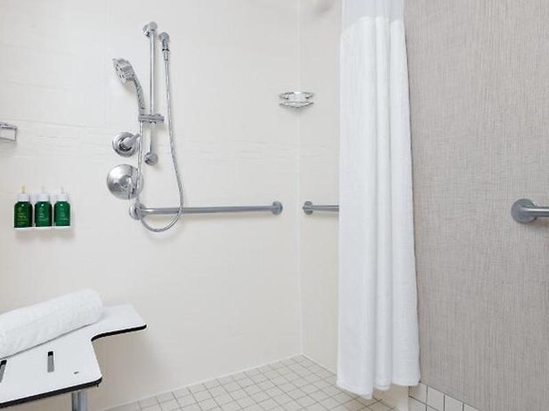 067355CDAC0314799D31282ACA0A04FA