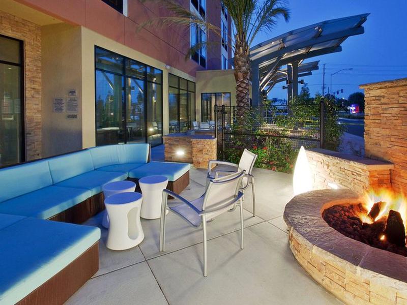 8D8BBD2360760B670639C4DCC53C8667