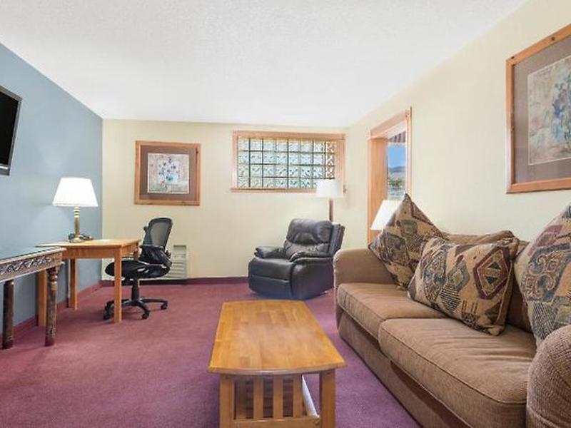 94280487AE0B4F567CEA88F3F9154A80